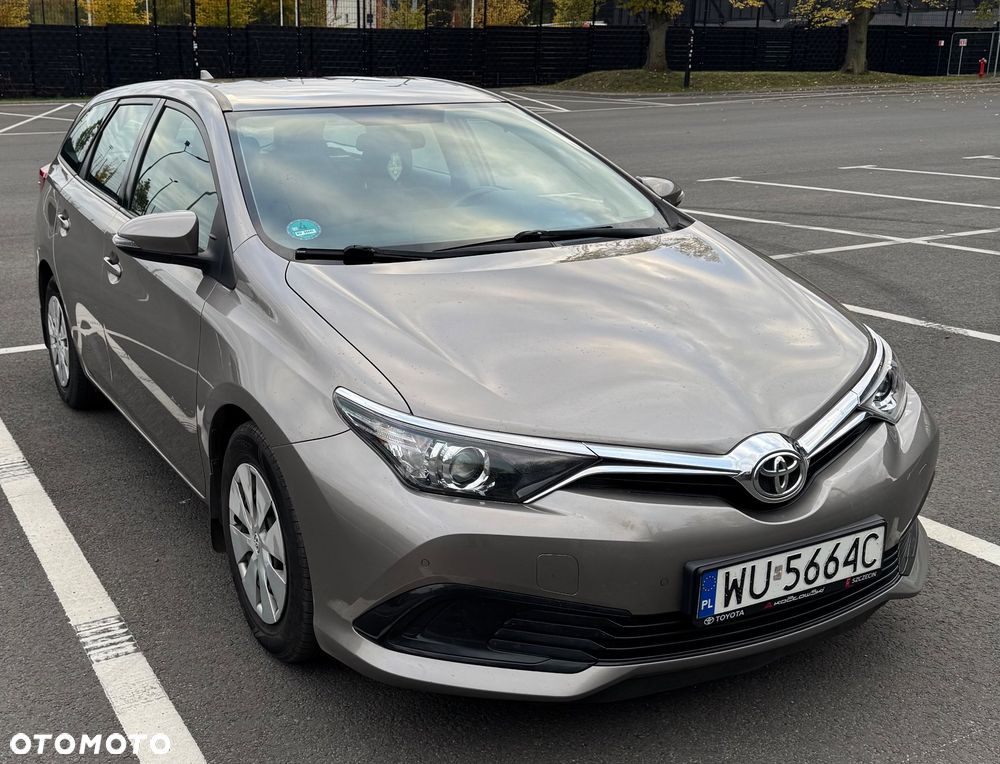 Toyota Auris 1.4 D-4D Active - 2