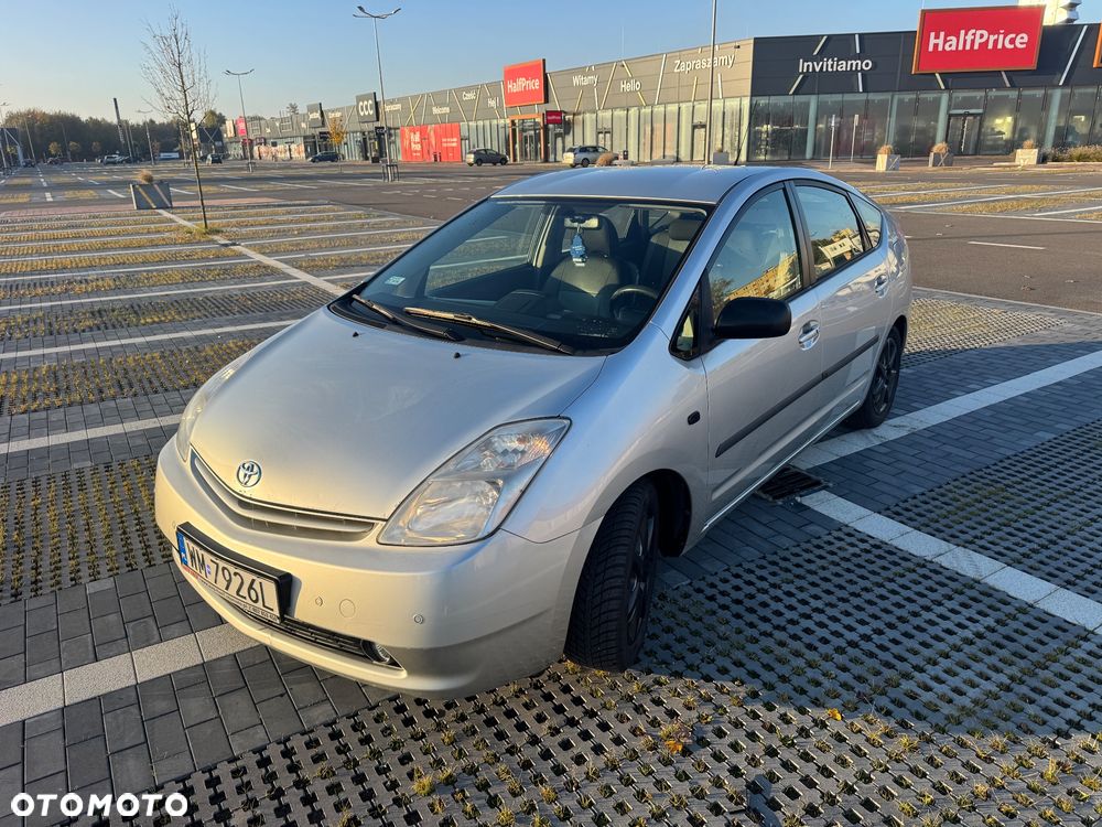 Toyota Prius 1.5 VVT-i Sol (nav) - 1