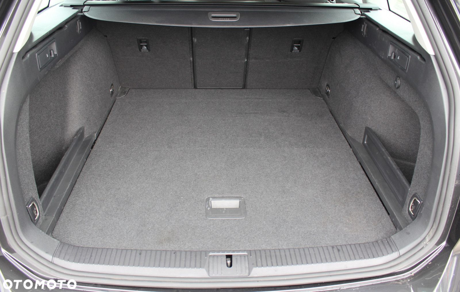 Volkswagen Passat 1.5 TSI EVO Business DSG - 14