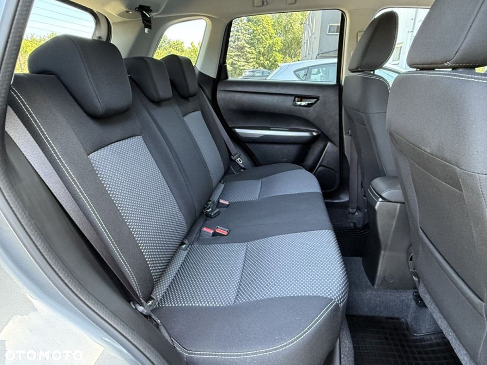 Suzuki Vitara 1.4 Boosterjet SHVS Premium 2WD - 36