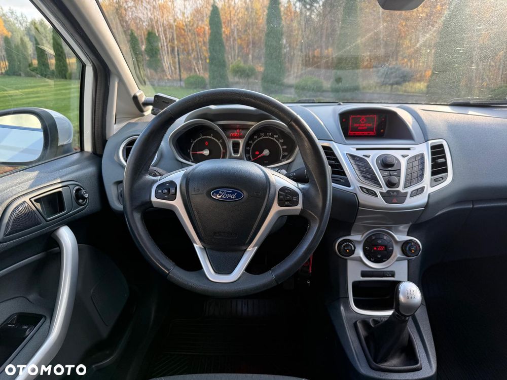 Ford Fiesta 1.25 Titanium - 13
