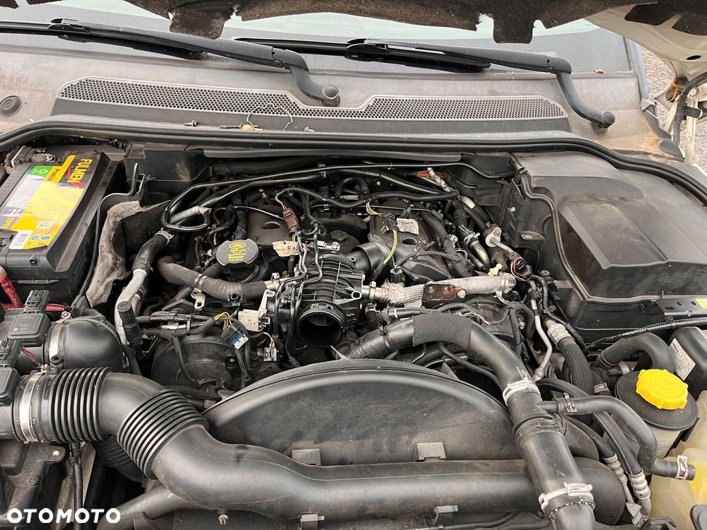 Land Rover Range Rover Sport - 8