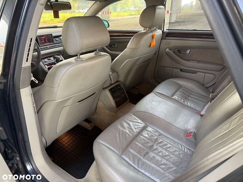 Audi A8 3.7 Quattro - 31
