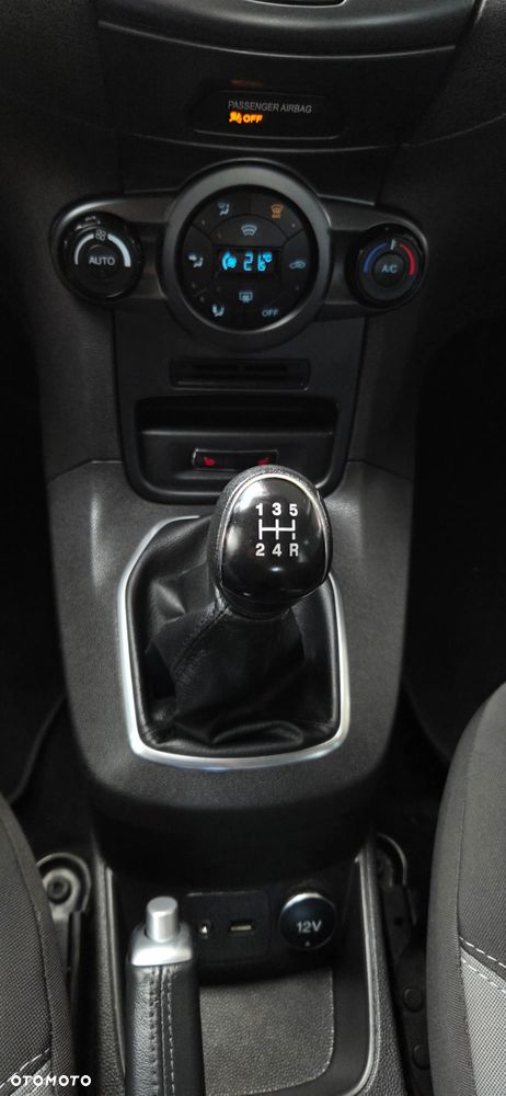 Ford Fiesta 1.25 Gold X EU6 - 31