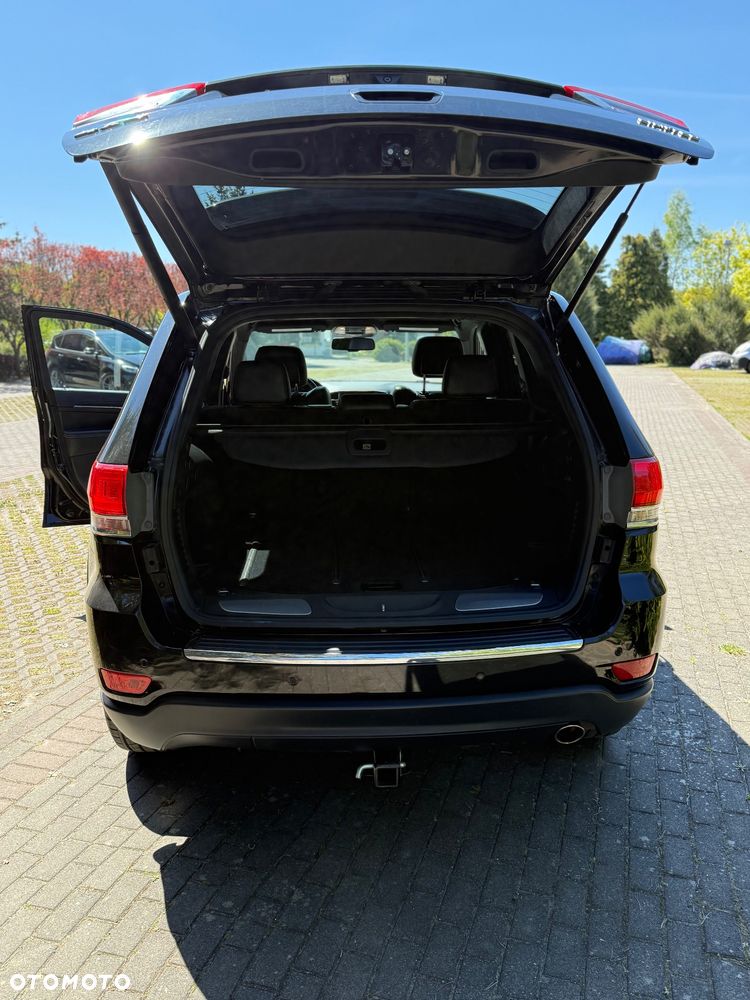 Jeep Grand Cherokee - 8