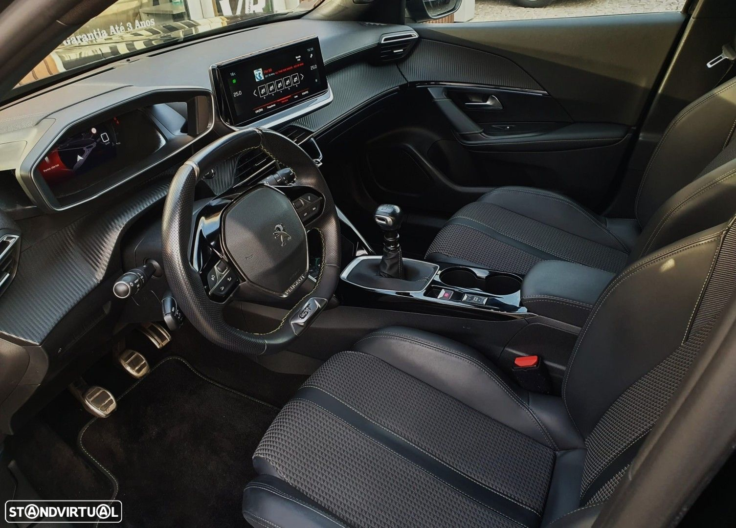 Peugeot 2008 1.2 PureTech GT - 11