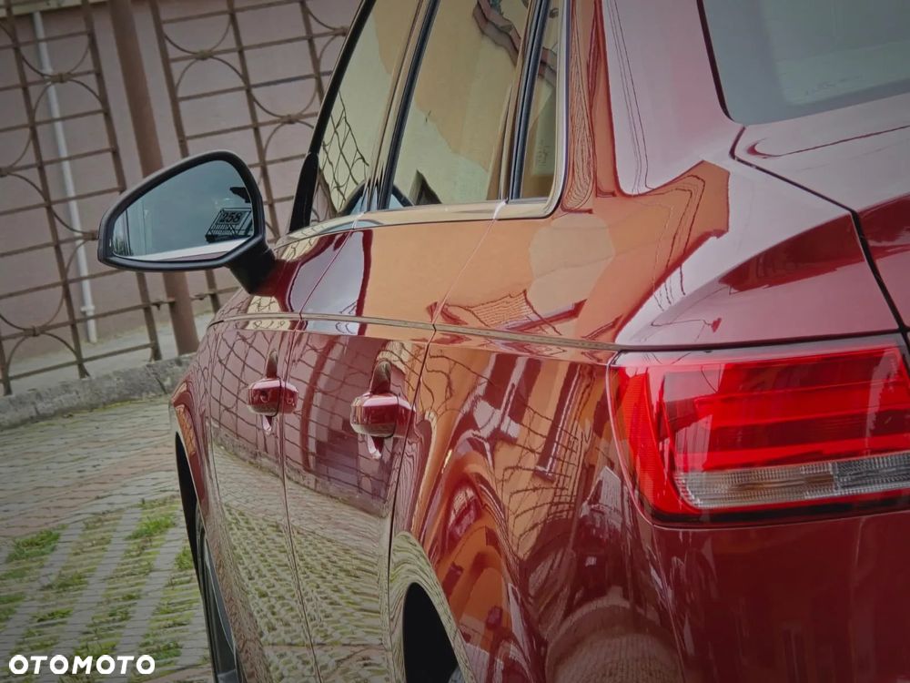 Audi A4 Limousine - 11