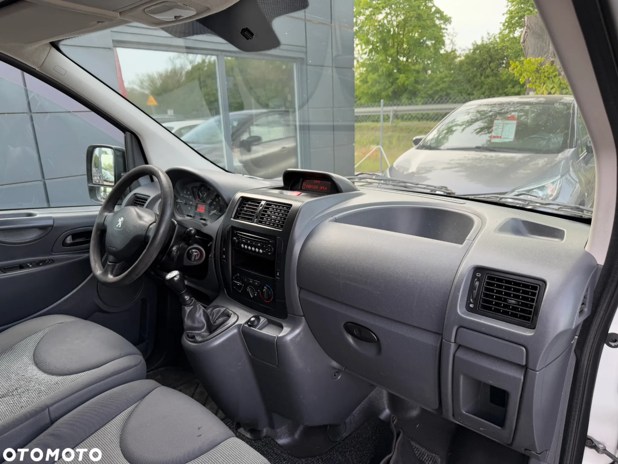 Peugeot Expert 1.6 Diesel Boczne drzwi Klimatyzacja Elektryczne Szyby - 23