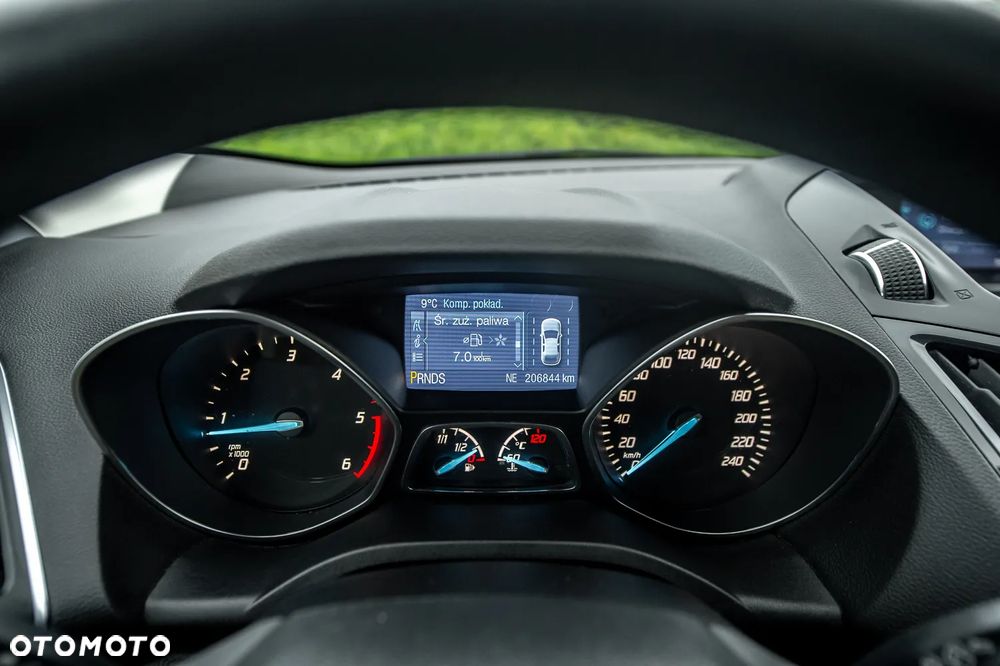 Ford Kuga 2.0 TDCi 4WD Titanium - 27