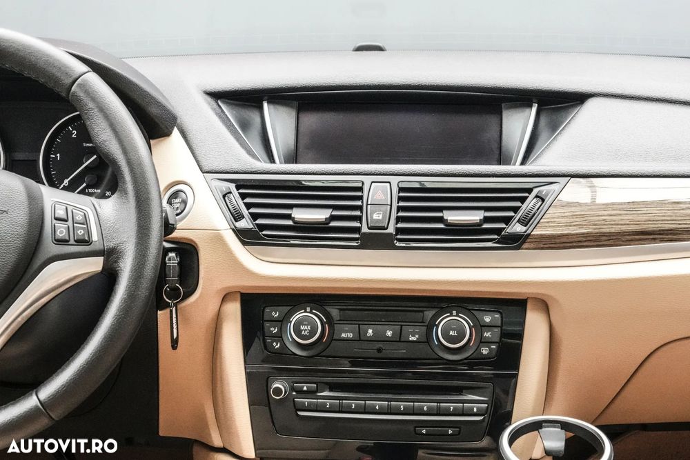 BMW X1 - 19