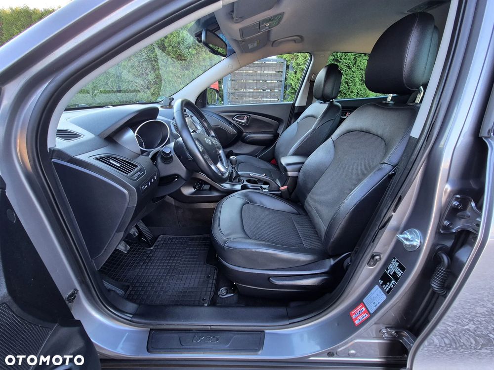 Hyundai ix35 1.6 2WD blue Comfort - 21