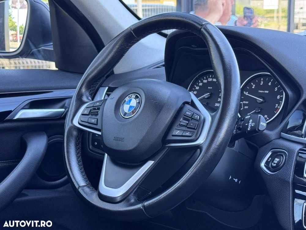 BMW X1 - 10