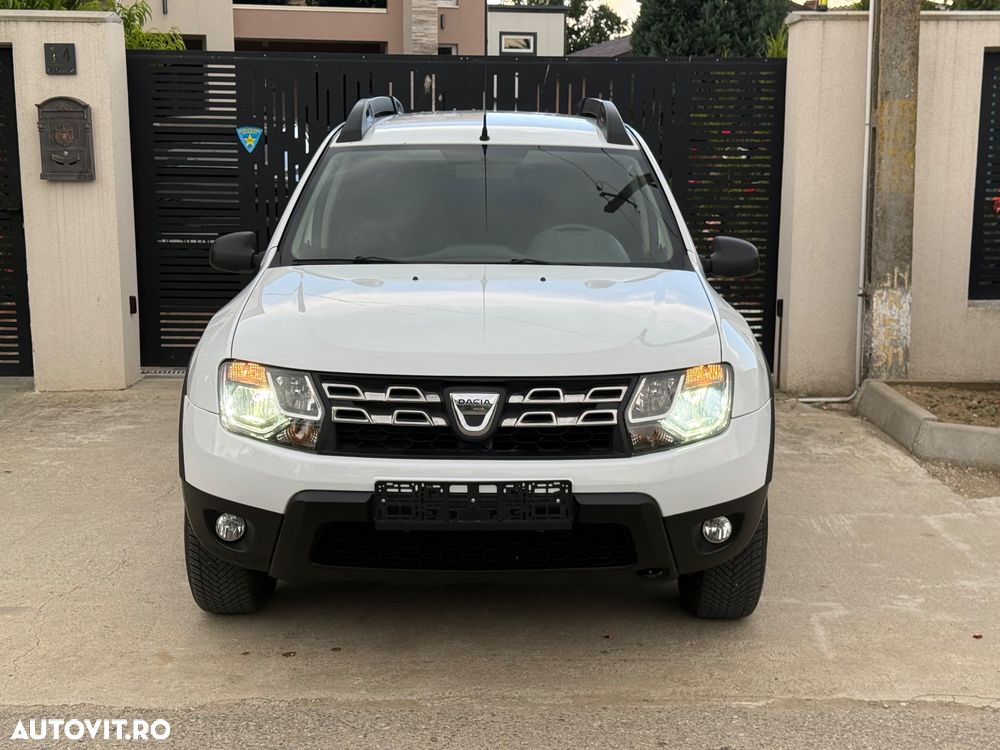 Dacia Duster 1.6 4x2 Laureate - 2