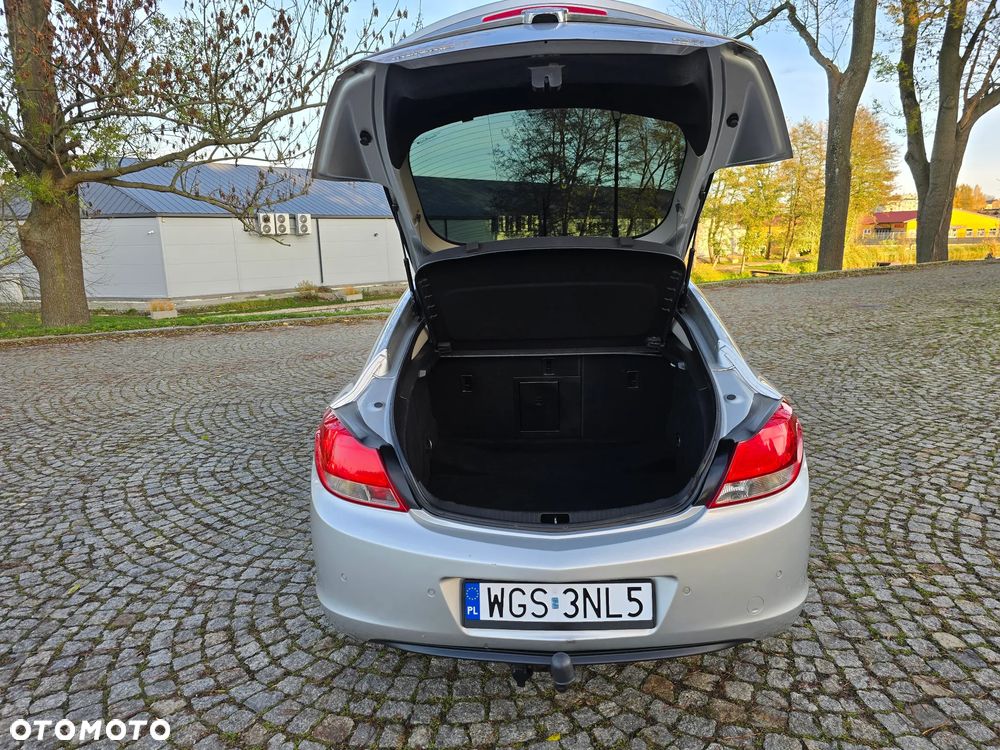 Opel Insignia 2.0 CDTI Cosmo - 17