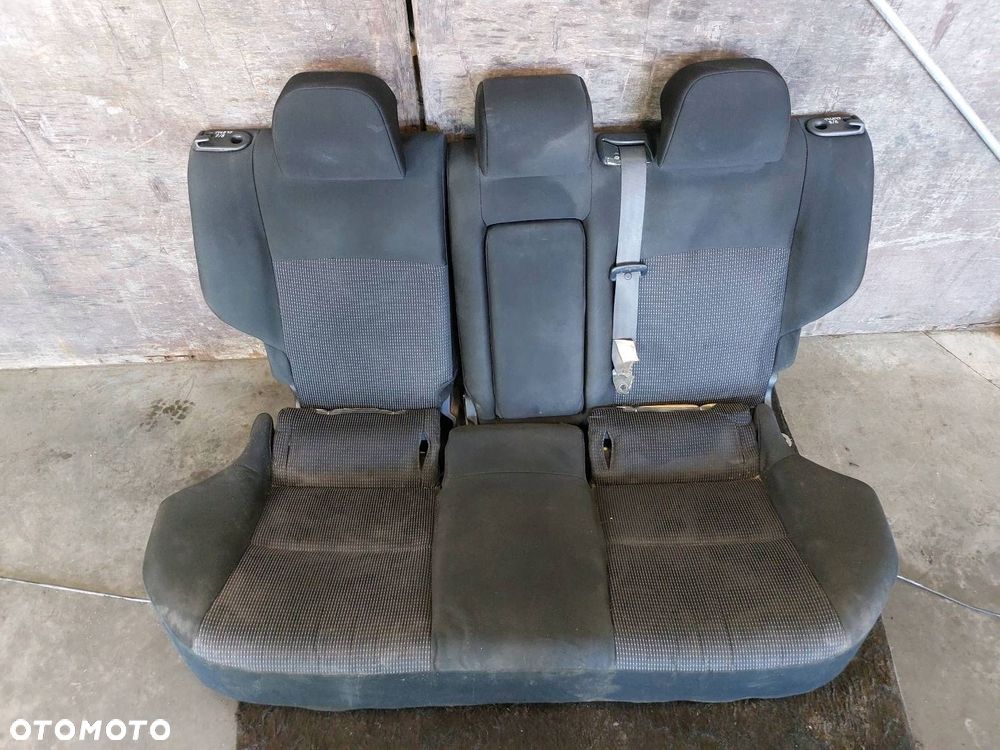 FOTELE KOMPLET LEWY PRAWY KANAPA TYŁ MITSUBISHI LANCER VIII - 4