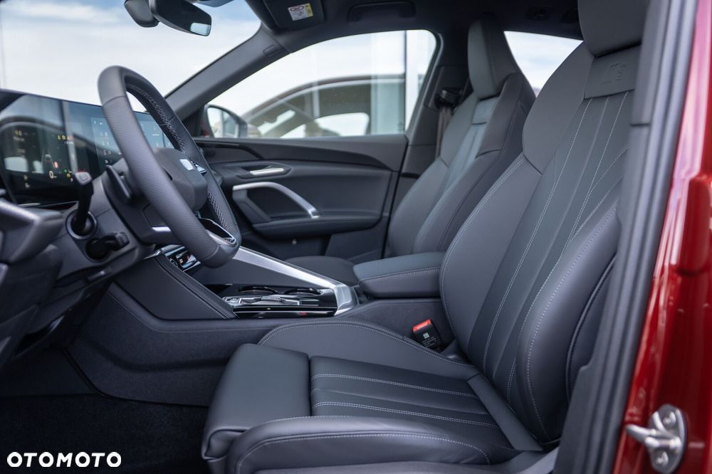 Audi Q5 Sportback - 16