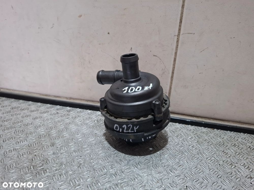 Pompka obiegu wody Fiat Tipo II rok 2022 1,0 T nr 52076512 - 1
