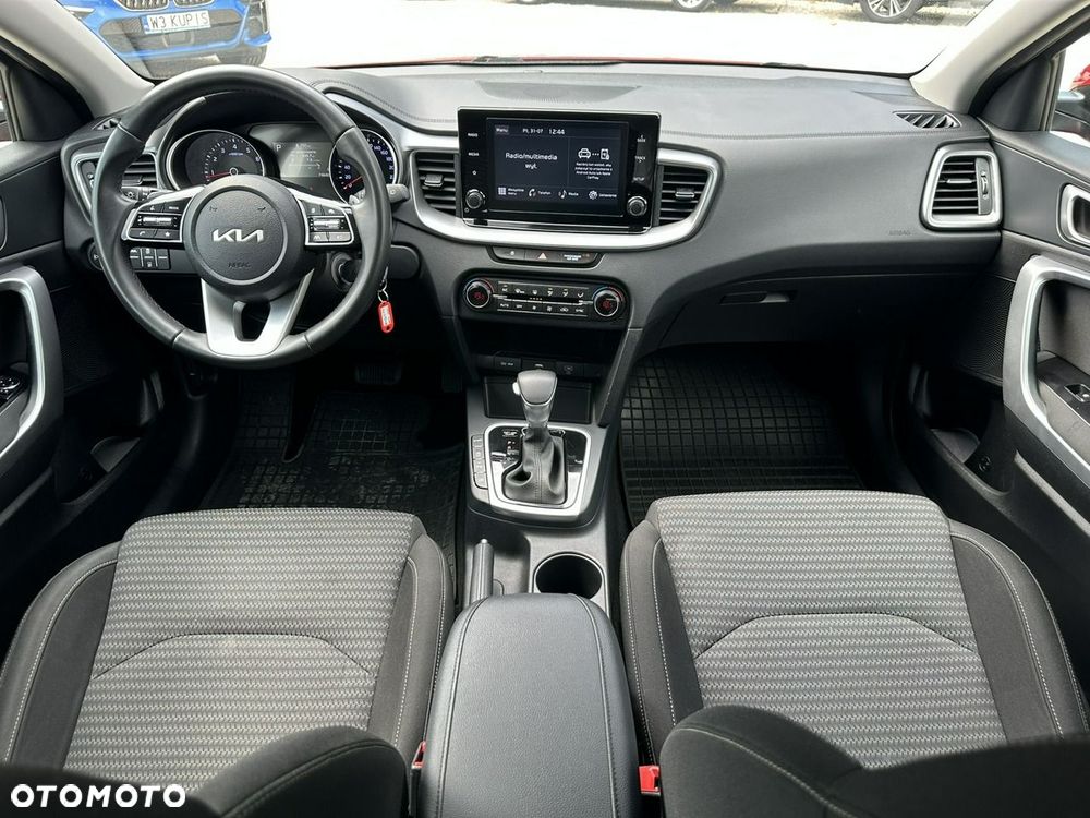 Kia Ceed 1.5 T-GDI M DCT - 17
