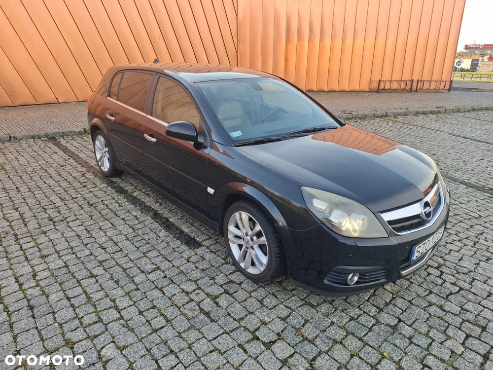 Opel Signum 1.9 CDTI Cosmo - 1