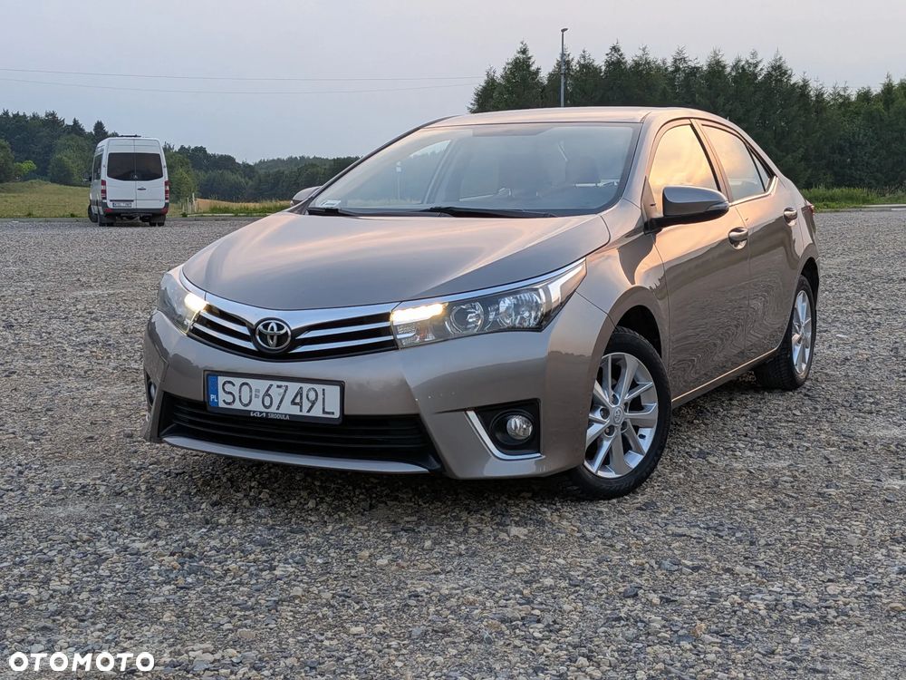 Toyota Corolla 1.6 Prestige EU6 - 1