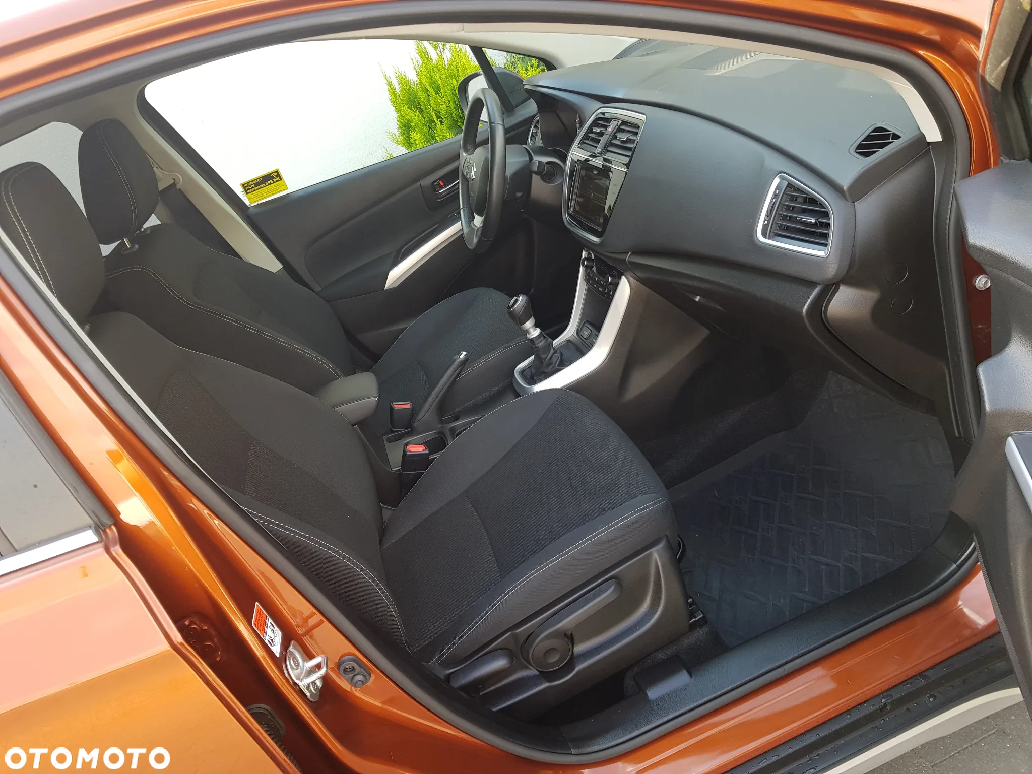 Suzuki SX4 S-Cross 1.4 T Premium - 9