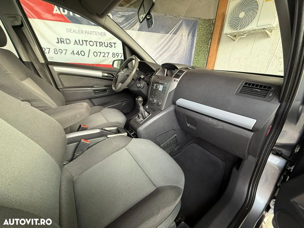 Opel Zafira 1.8 Family - 17