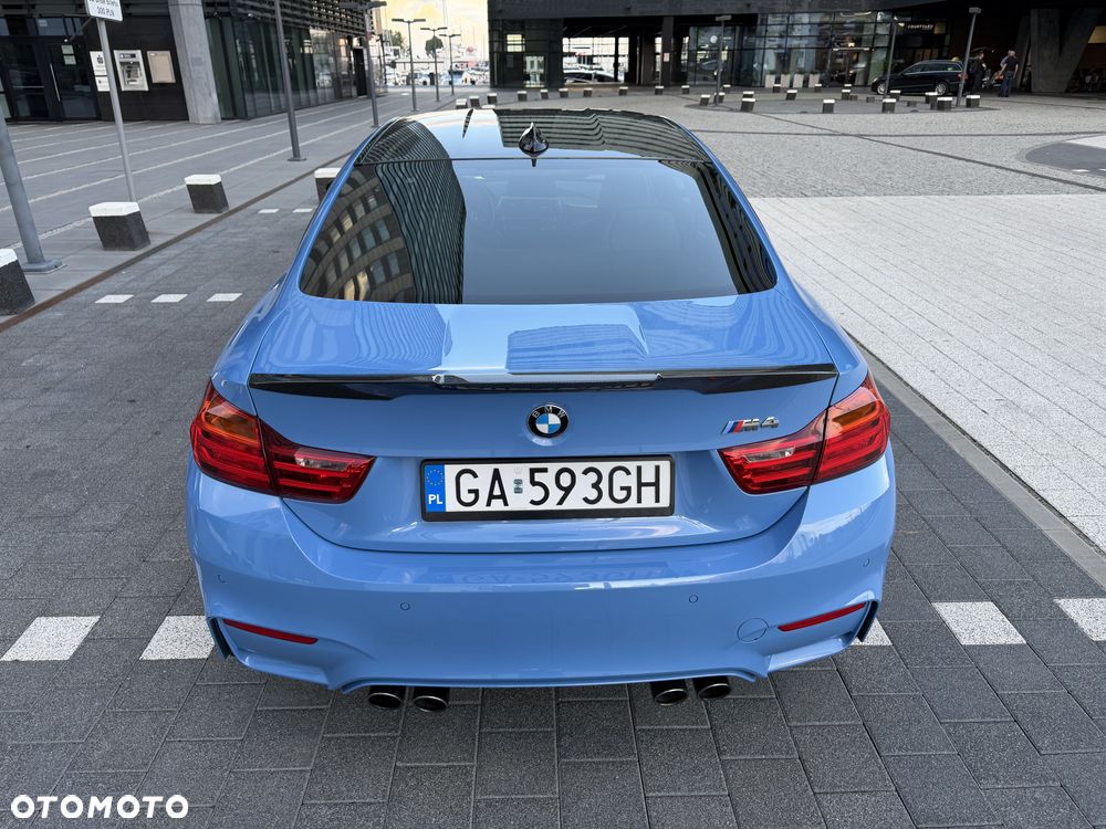 BMW M4 DKG - 7