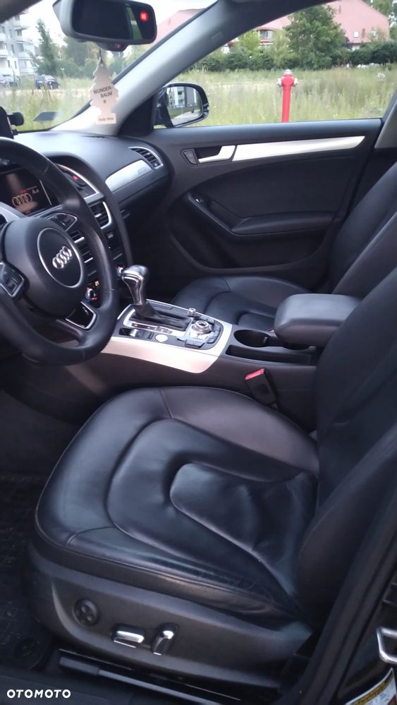 Audi A4 Limousine - 8