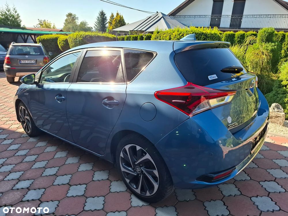 Toyota Auris 1.8 HSD Luna - 4