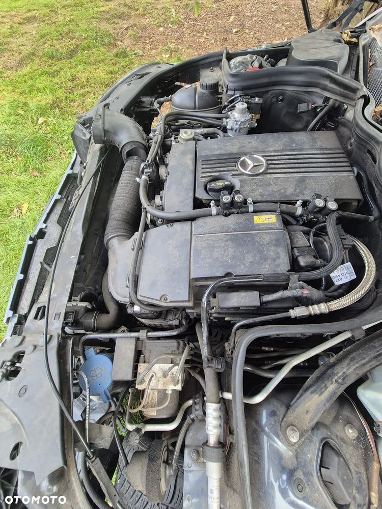 Mercedes-Benz Klasa C 180 K BlueEff Classic - 11