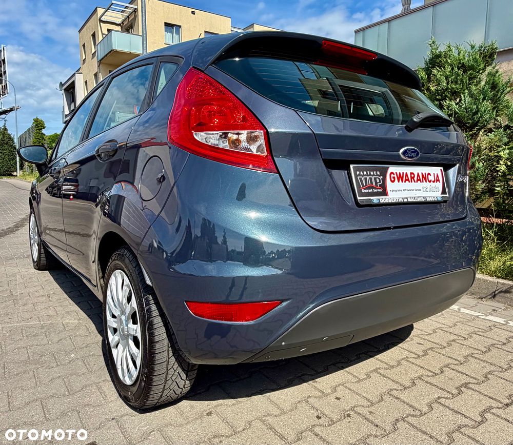 Ford Fiesta 1.25 Champions Edition - 12