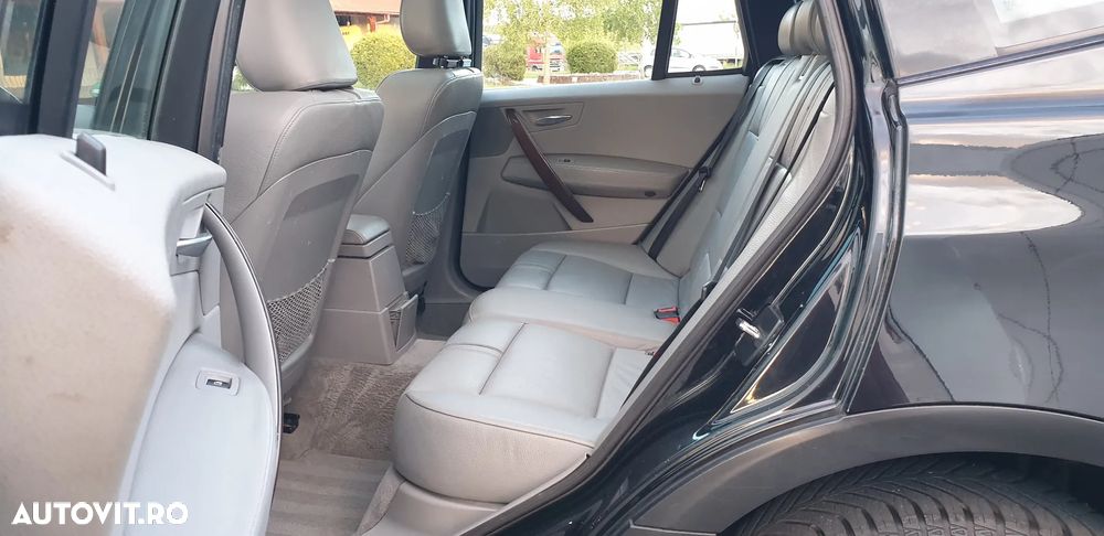 BMW X3 2.0d - 8