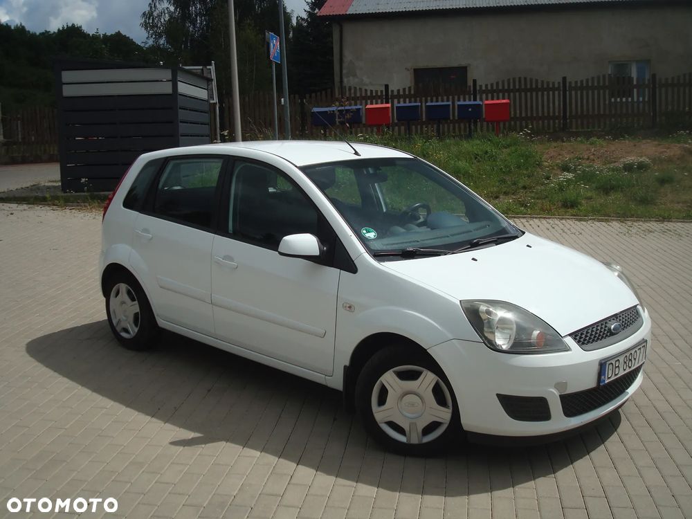 Ford Fiesta 1.25 Trend - 6