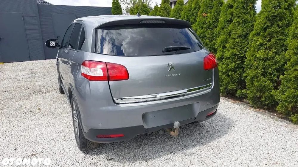 Peugeot 4008 - 4