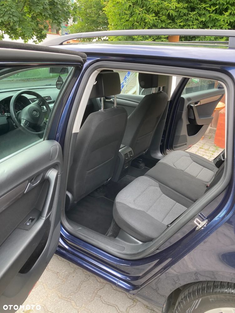 Volkswagen Passat 1.6 TDI BlueMotion - 4