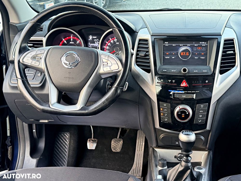 SsangYong Tivoli e-XDi 160 2WD Start/Stop Quartz - 19