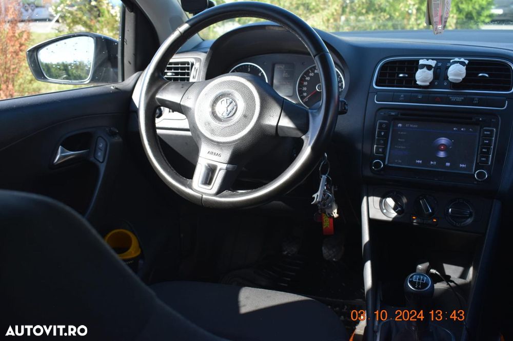 Volkswagen Polo 1.2 TDI Blue Motion - 4
