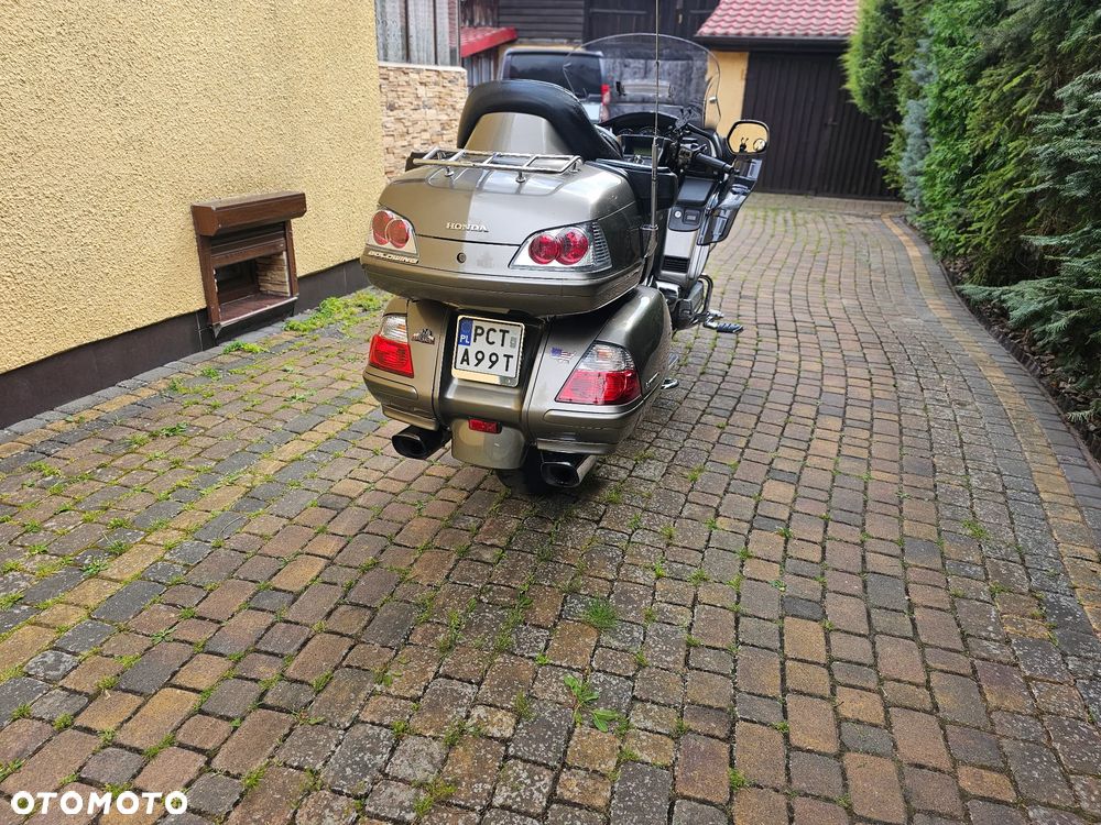 Honda GL - 5