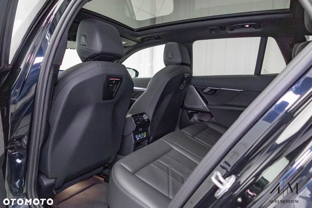 BMW Seria 5 520d xDrive - 27