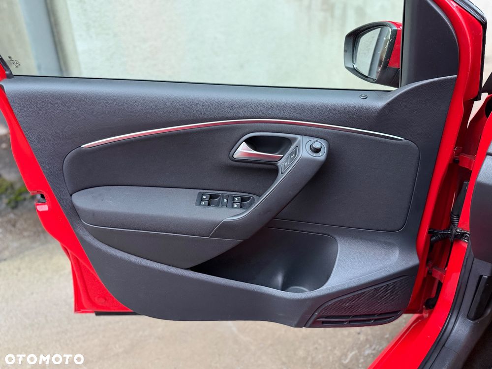 Volkswagen Polo 1.2 TSI (Blue Motion Technology) Comfortline - 13