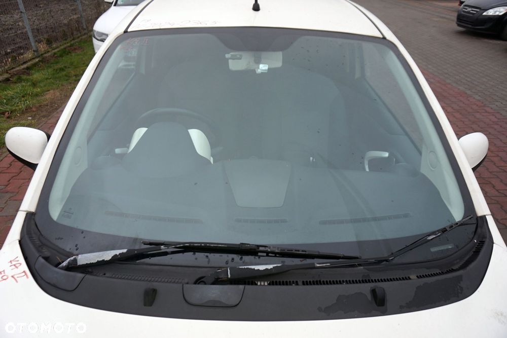 MASKA ZDERZAK BŁOTNIKI LAMPY KA II RU8 F9  FORD 2008-2016 BIAŁY PRZÓD KOMPLETNY - 18