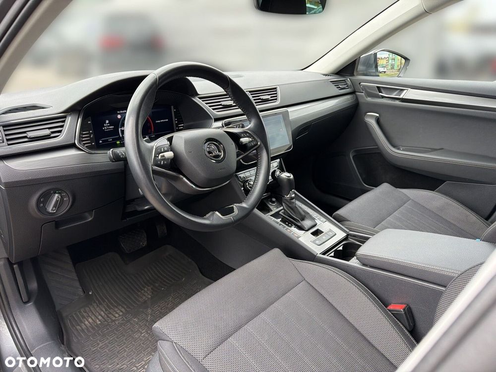 Skoda Superb 2.0 TDI SCR Style DSG - 10