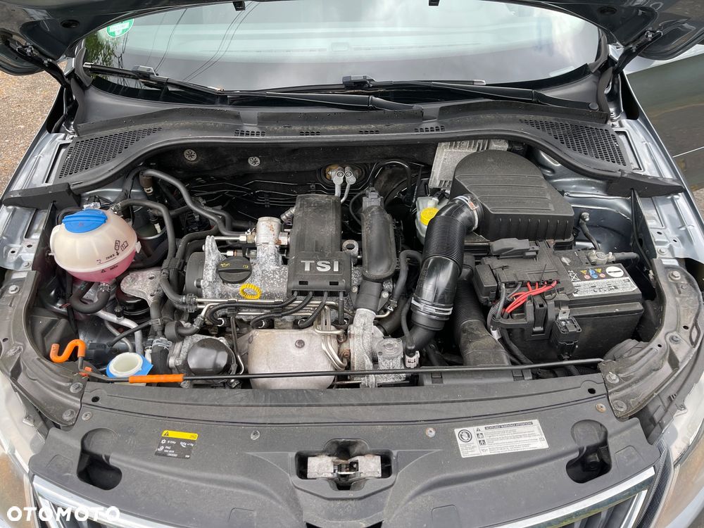 Skoda RAPID 1.2 TSI Active - 14