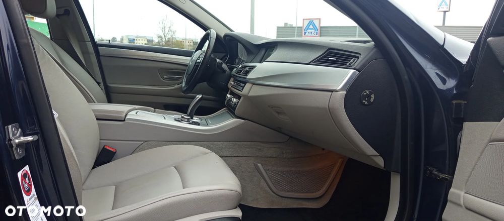 BMW Seria 5 520d - 17