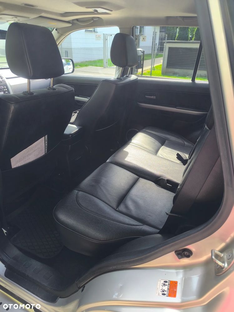 Suzuki Grand Vitara 1.9 DDiS - 9