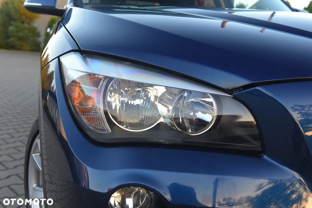 BMW X1 sDrive18i - 38