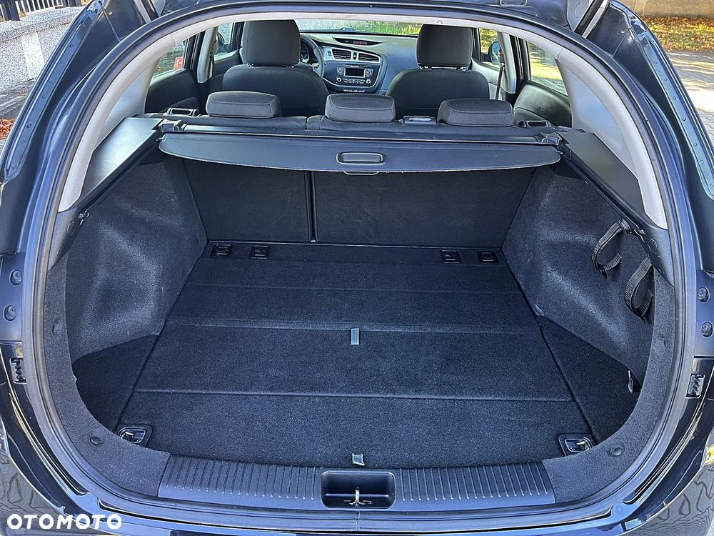 Kia Ceed Cee'd 1.6 GDI M - 7