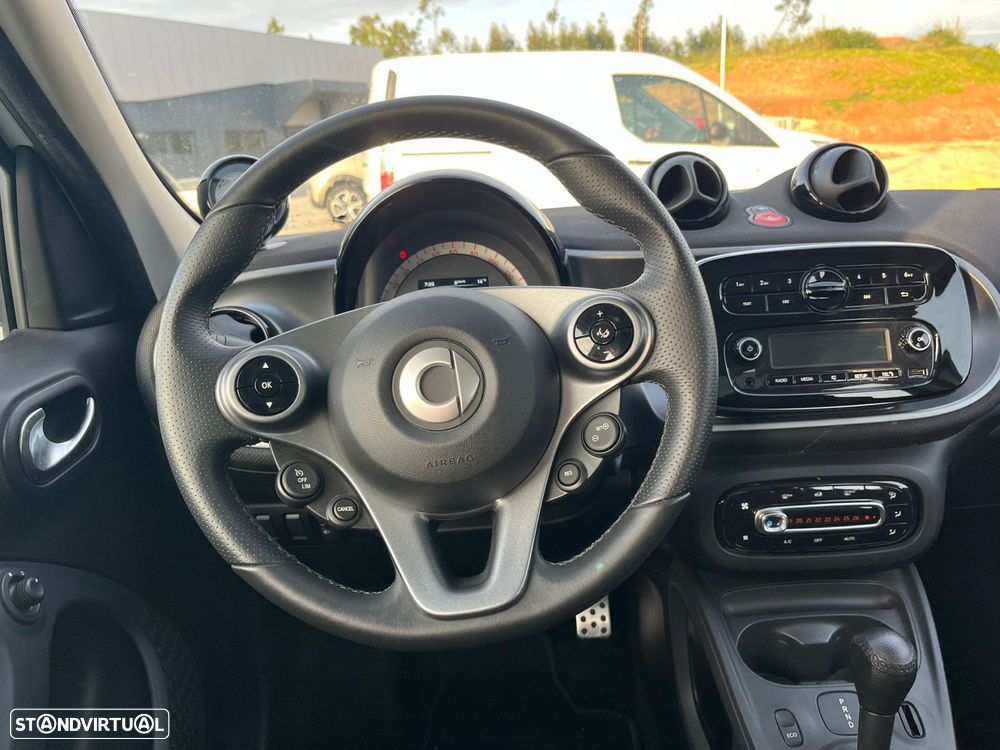 Smart ForFour Electric Drive Passion - 14