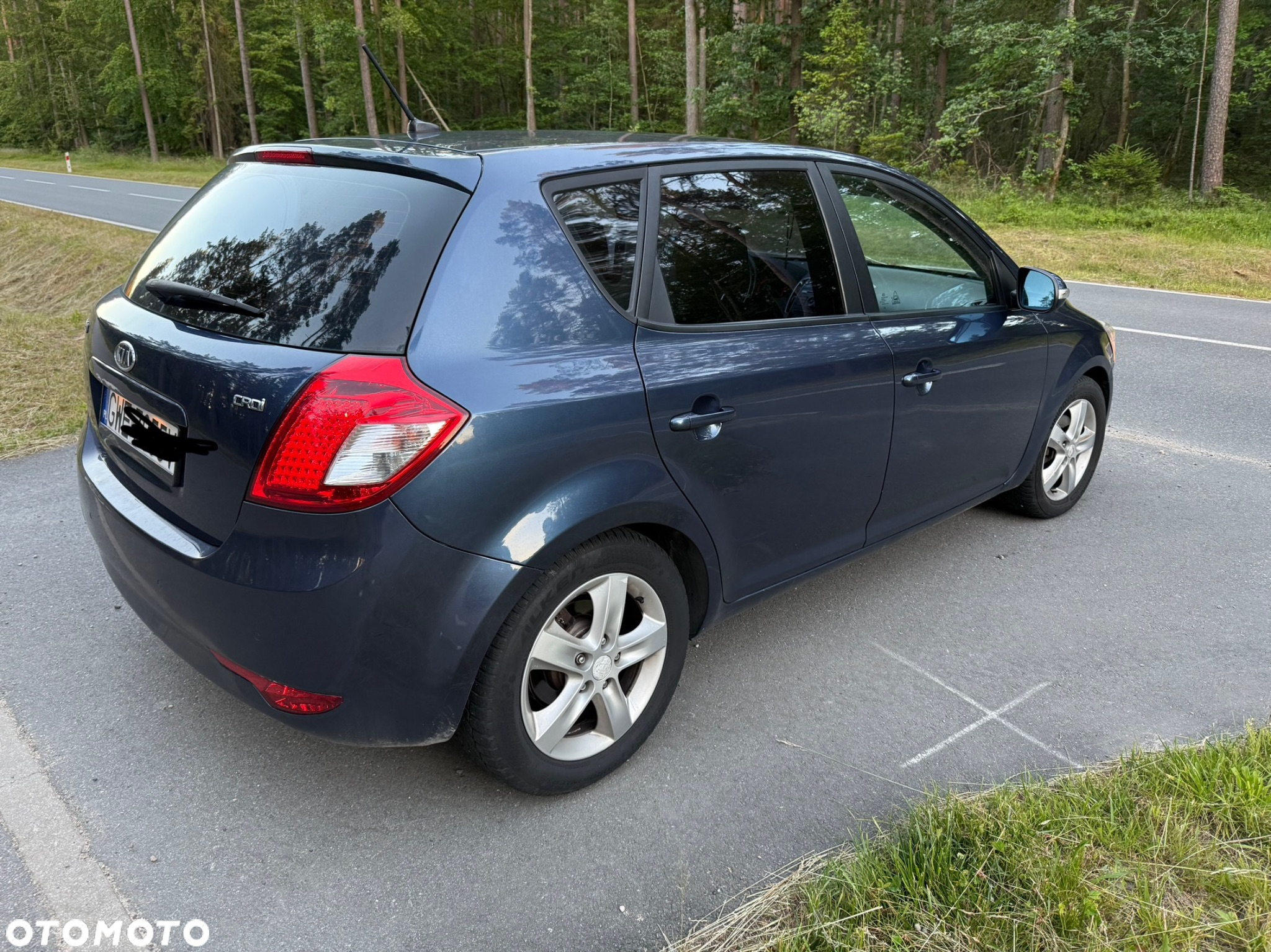 Kia Ceed 1.6 CRDi 128 Dream-Team Edition - 4