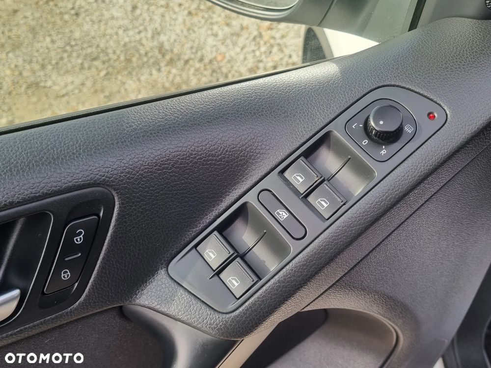 Volkswagen Tiguan - 15